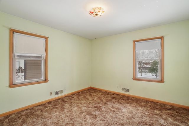 306 Division Street, Sauk Rapids, MN 56379