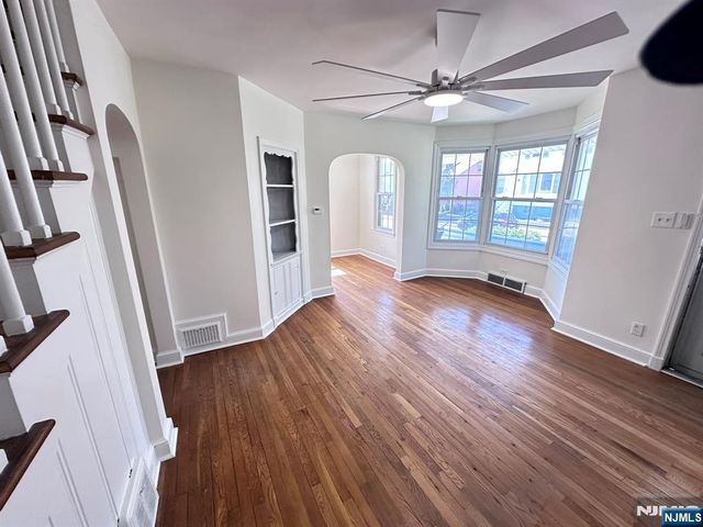 163 Passaic, Hawthorne, NJ 07506