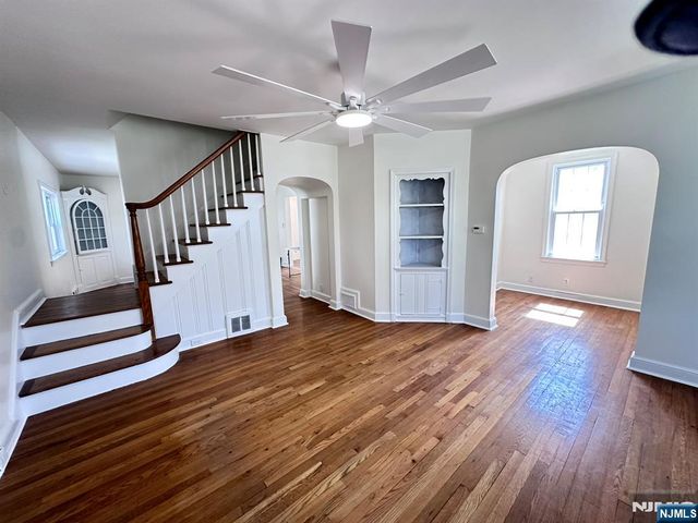 163 Passaic, Hawthorne, NJ 07506