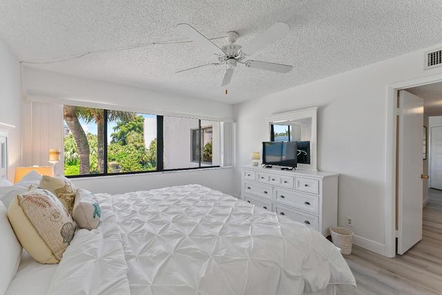 1605 S Us Highway 1 B201, Jupiter, FL 33477
