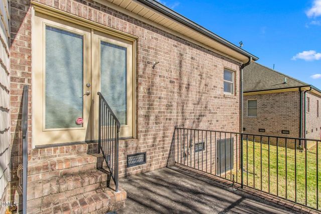 520 Grandview Drive, Graham, NC 27253