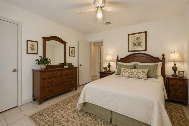 619 Pinewood Drive, Conroe, TX 77385