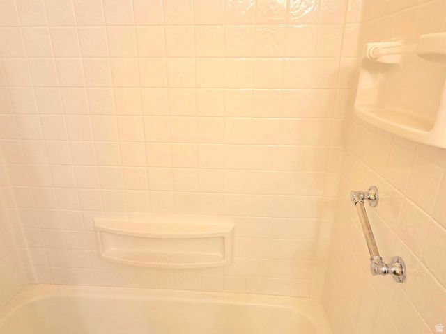 1130 N VIRGINIA AVE, Harrisville, UT 84404