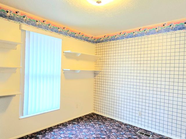 1130 N VIRGINIA AVE, Harrisville, UT 84404