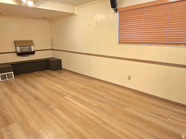 1130 N VIRGINIA AVE, Harrisville, UT 84404