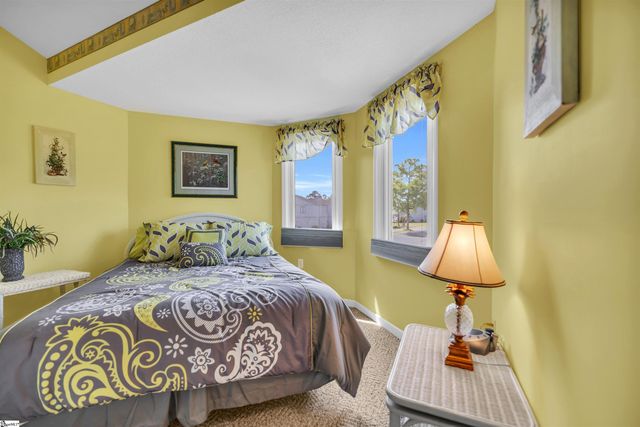 144 Lake Ridge Drive, Ninety Six, SC 29666