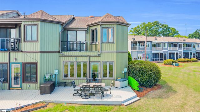 144 Lake Ridge Drive, Ninety Six, SC 29666