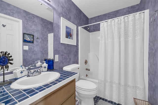144 Lake Ridge Drive, Ninety Six, SC 29666