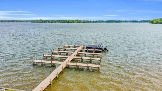 144 Lake Ridge Drive, Ninety Six, SC 29666