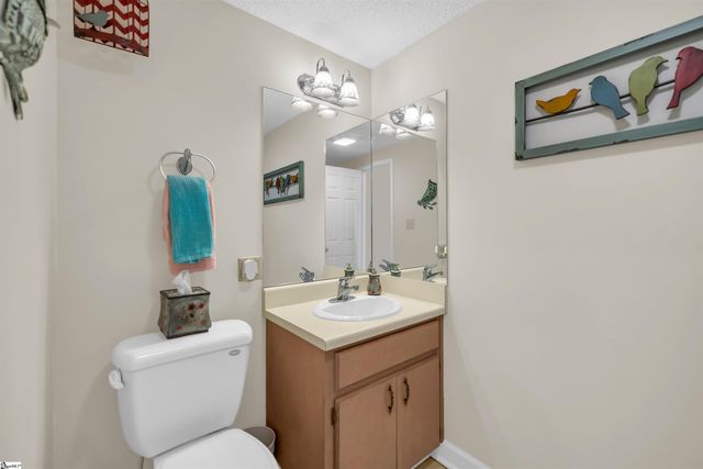 144 Lake Ridge Drive, Ninety Six, SC 29666