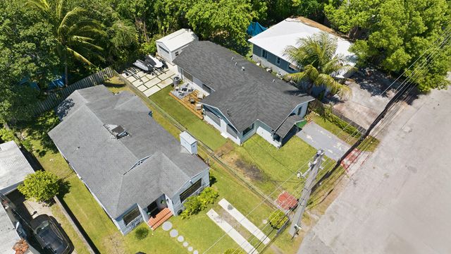 7700 NE 1st Court, Miami, FL 33138