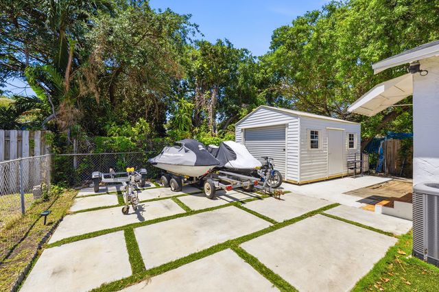 7700 NE 1st Court, Miami, FL 33138