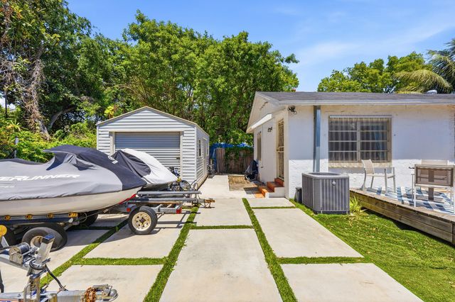 7700 NE 1st Court, Miami, FL 33138