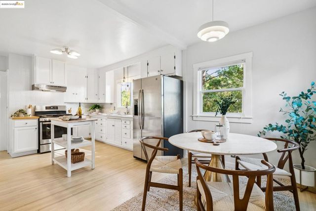 4539 Pampas Ave, Oakland, CA 94619