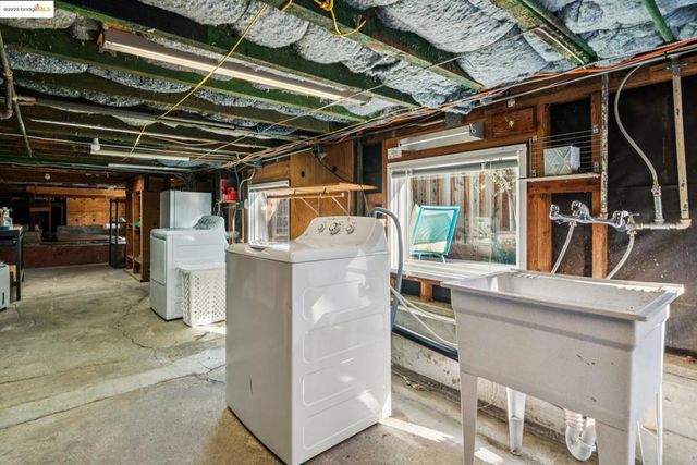 4539 Pampas Ave, Oakland, CA 94619