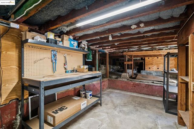 4539 Pampas Ave, Oakland, CA 94619