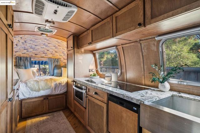 4539 Pampas Ave, Oakland, CA 94619