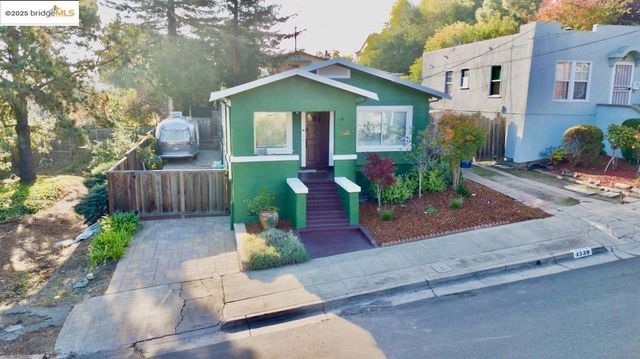 4539 Pampas Ave, Oakland, CA 94619
