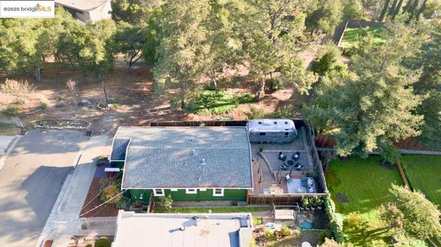 4539 Pampas Ave, Oakland, CA 94619