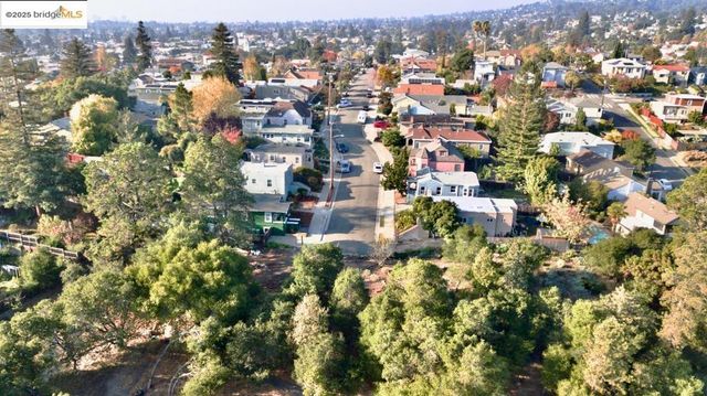 4539 Pampas Ave, Oakland, CA 94619