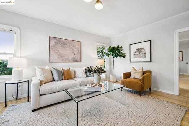 4539 Pampas Ave, Oakland, CA 94619