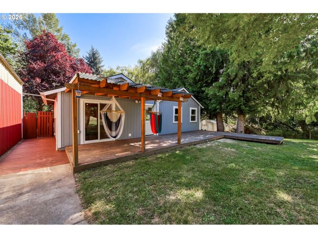 5717 Se SALQUIST Rd, Gresham, OR 97080