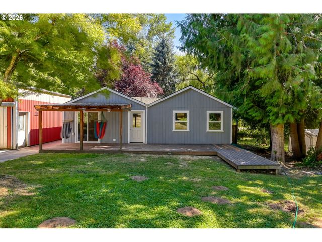 5717 Se SALQUIST Rd, Gresham, OR 97080
