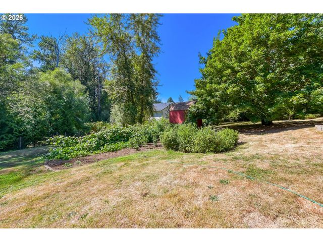 5717 Se SALQUIST Rd, Gresham, OR 97080