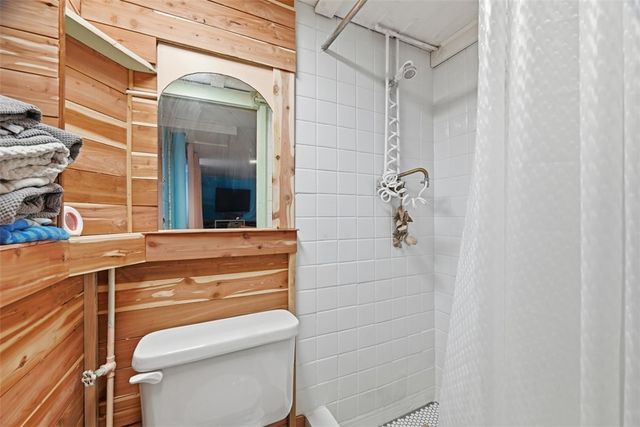 332 Highland Road, Penn Hills, PA 15235