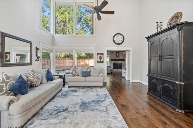 5107 Mulberry Grove Drive, Houston, TX 77345