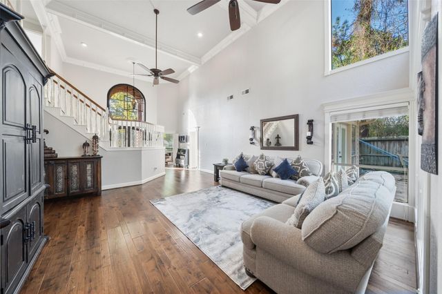 5107 Mulberry Grove Drive, Houston, TX 77345