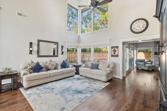 5107 Mulberry Grove Drive, Houston, TX 77345