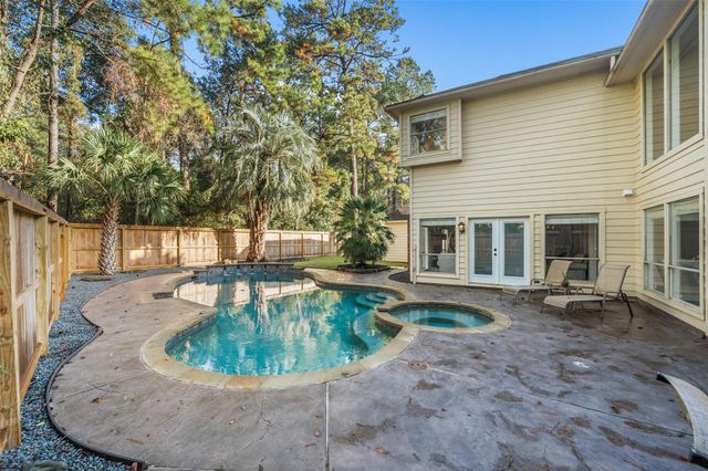 5107 Mulberry Grove Drive, Houston, TX 77345