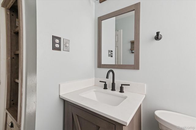 803 Dorset Avenue, Ypsilanti, MI 48198