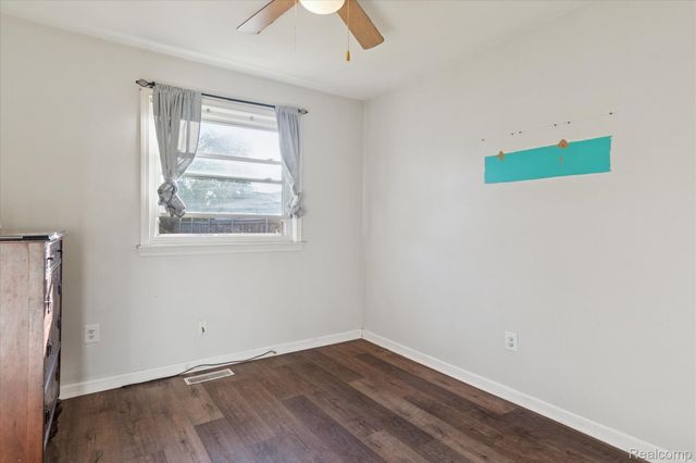 803 Dorset Avenue, Ypsilanti, MI 48198