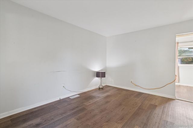 803 Dorset Avenue, Ypsilanti, MI 48198