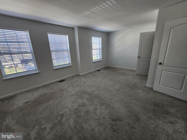 437 HILLSDALE PL, Martinsburg, WV 25403