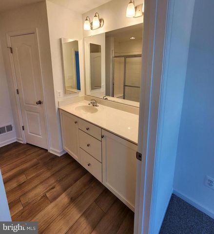 437 HILLSDALE PL, Martinsburg, WV 25403