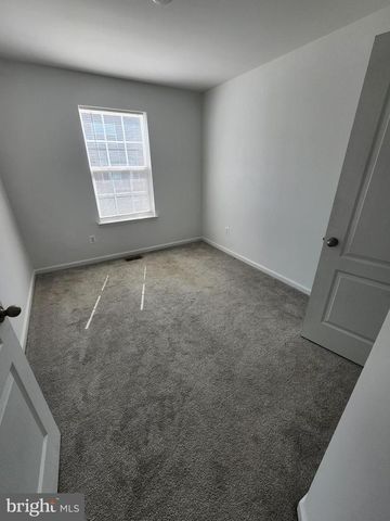437 HILLSDALE PL, Martinsburg, WV 25403
