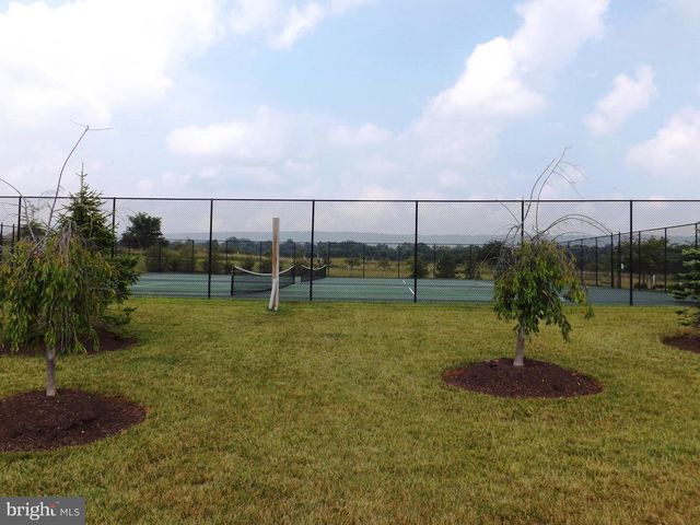 437 HILLSDALE PL, Martinsburg, WV 25403