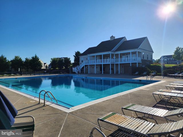 437 HILLSDALE PL, Martinsburg, WV 25403