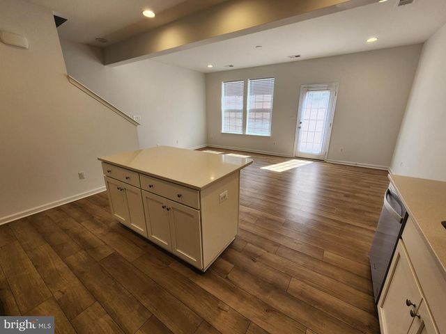 437 HILLSDALE PL, Martinsburg, WV 25403