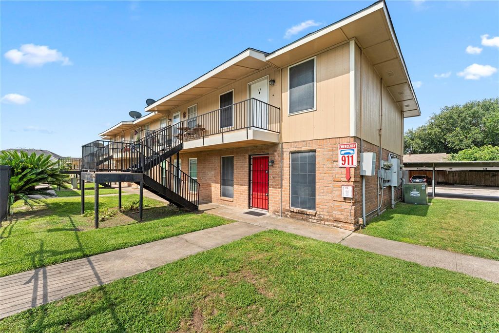 3316 Burke Road 43, Pasadena, TX 77504