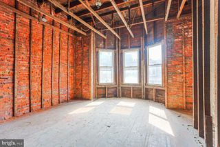 4 S 53RD ST, Philadelphia, PA 19139