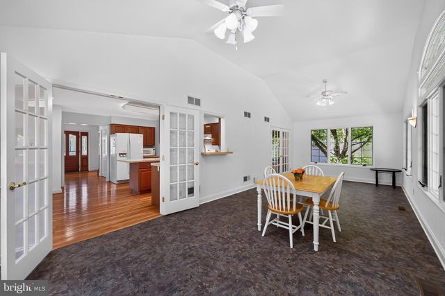 24 AUSPICE CIR, Newark, DE 19711