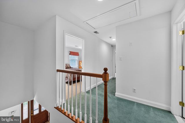 24 AUSPICE CIR, Newark, DE 19711