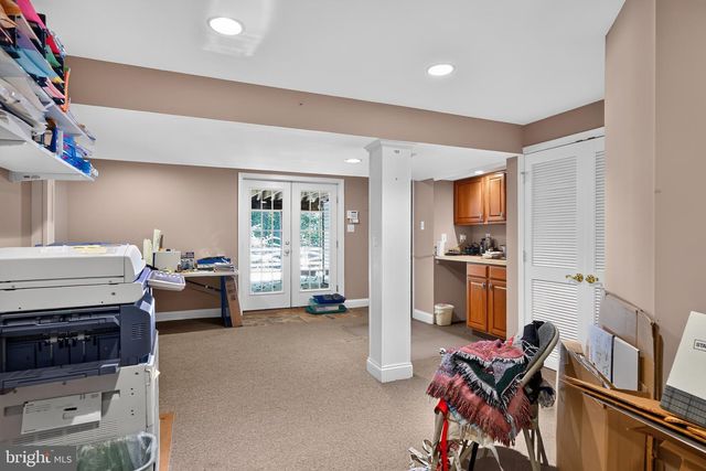24 AUSPICE CIR, Newark, DE 19711