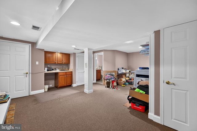 24 AUSPICE CIR, Newark, DE 19711