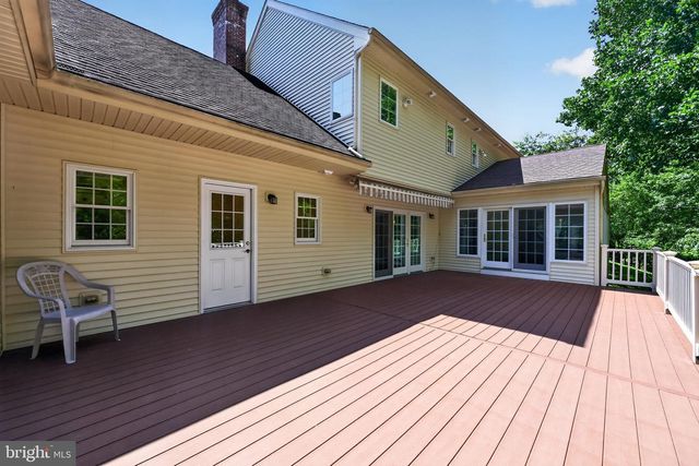 24 AUSPICE CIR, Newark, DE 19711