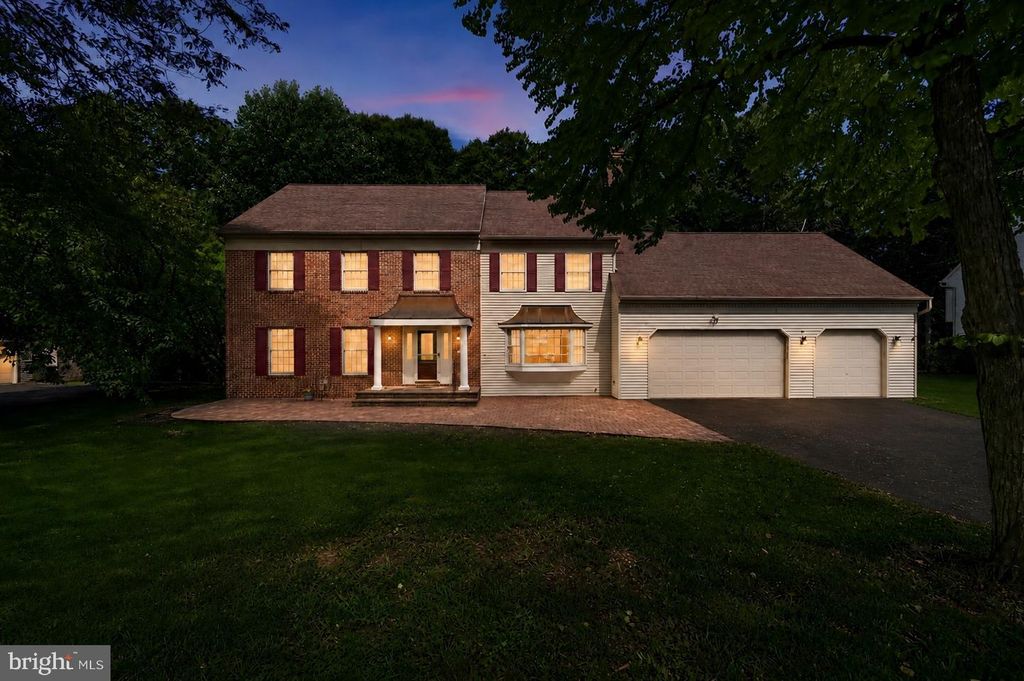 24 AUSPICE CIR, Newark, DE 19711